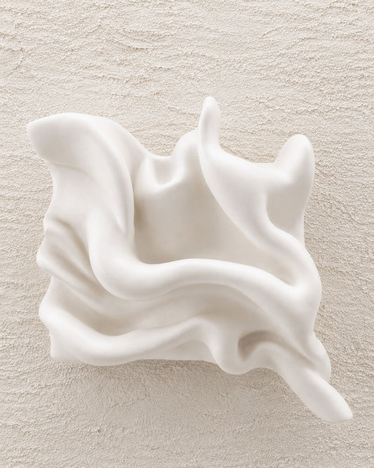 Escultura de pared sobre lienzo textura mineralizada