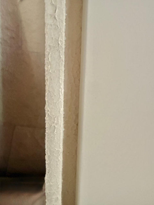 Escultura de pared sobre lienzo, marco con textura mineralizada